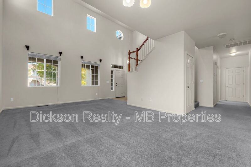 2447 Anqua Dr - Photo 6 of 50