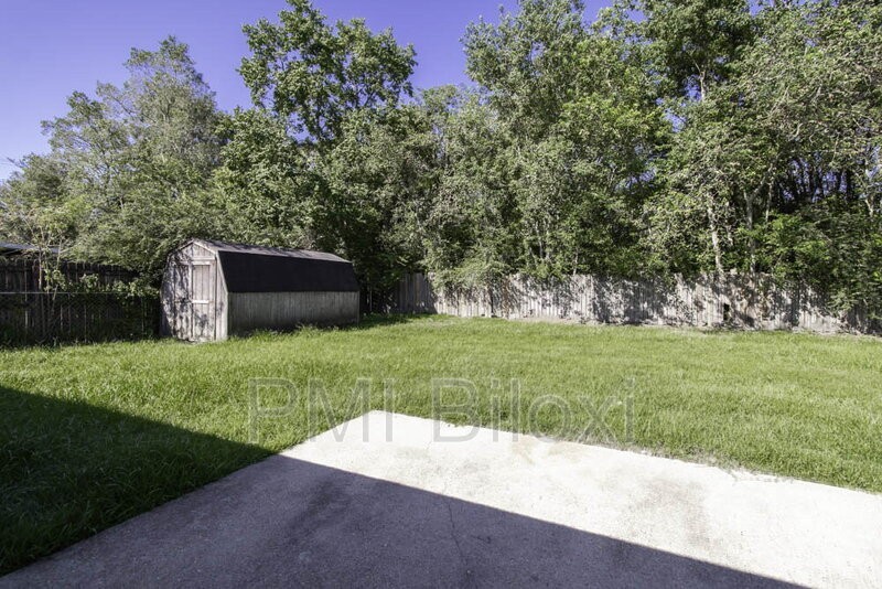 13011 Windcrest Ln - Photo 6 of 26