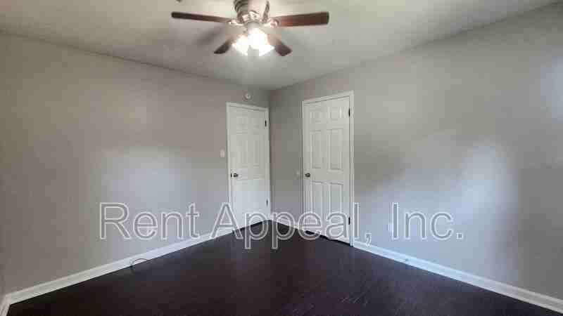 2270 Pine Stream Ct - Photo 5 of 13