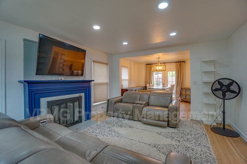 116 E 35th St - Photo 4 of 28