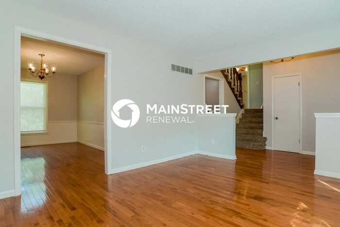 14516 S Village Dr - Photo 5 of 18