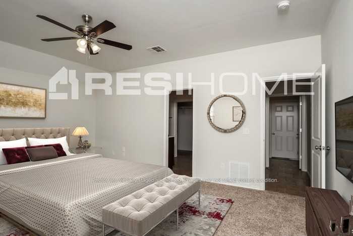 10712 Nw 27th St - Photo 6 of 18