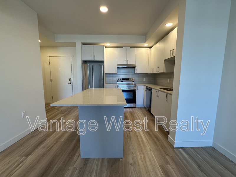 801 Frost Rd - Photo 2 of 19
