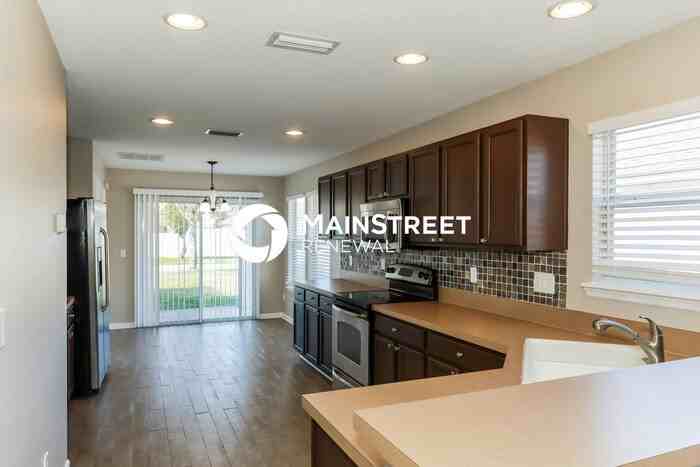 660 Sunny Stroll Dr - Photo 6 of 17