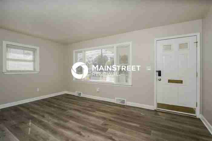 5011 Maryman Rd - Photo 6 of 16