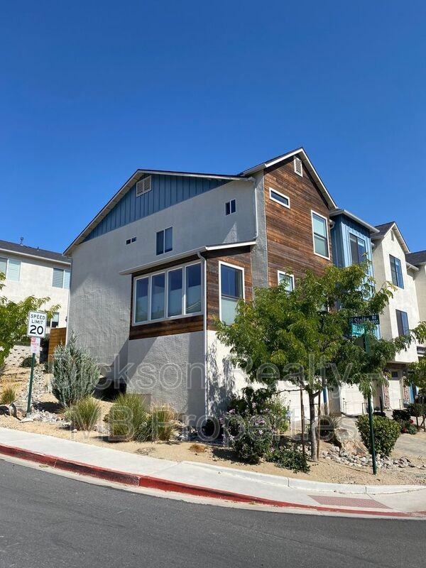 595 Logan Jacob Ln #1 - Photo 3 of 11