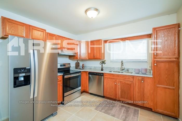 5543 Minaret Ct - Photo 4 of 17