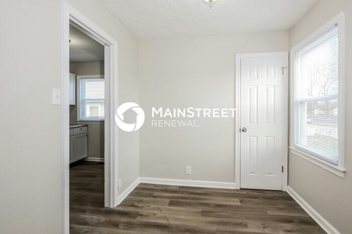 2334 Calhoun St - Photo 6 of 16