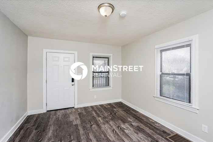 2808 Conestoga Ave - Photo 4 of 16