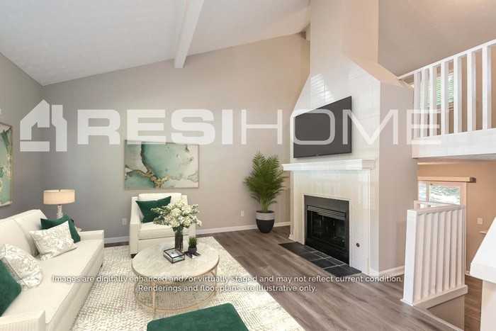 2045 Scarbrough Trl E - Photo 5 of 20