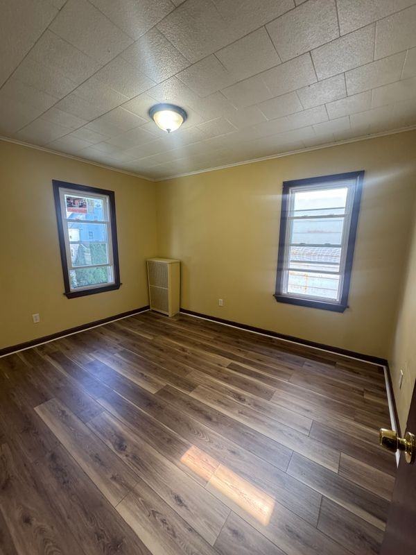19 Oak St - Photo 7 of 19
