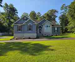 featured image of 366 Bellingham Dr