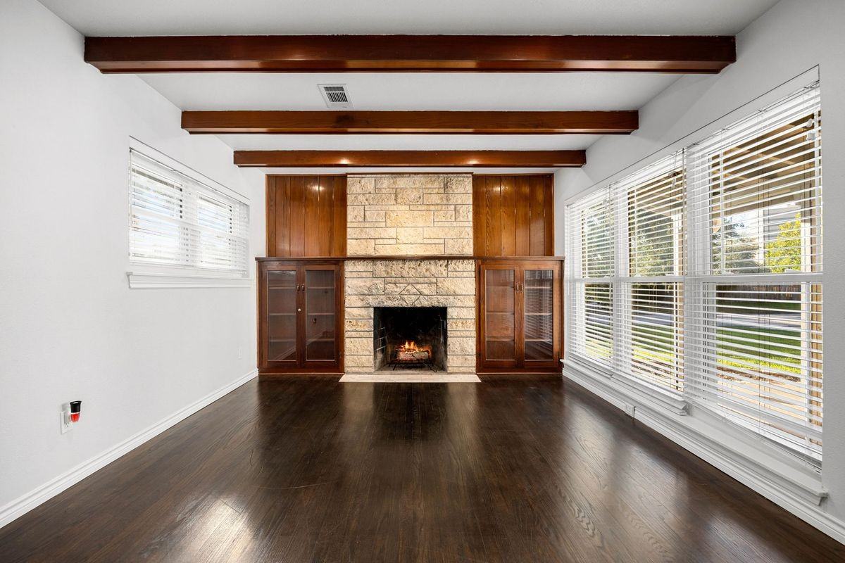 1234 W 31st St - Photo 5 of 7