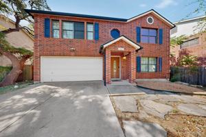 featured image of 11517 Chatam Berry Ln
