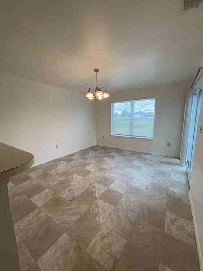 268 Mellette Ct - Photo 3 of 9