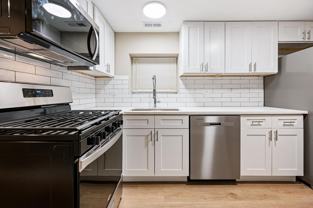 1756 W School St ##G - Photo 1 of 1