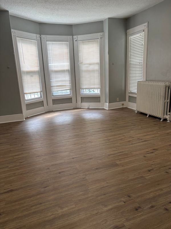565 Orchard St ##1fl - Photo 4 of 17