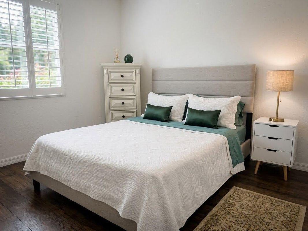 1091 Nw 33rd St - Photo 6 of 10