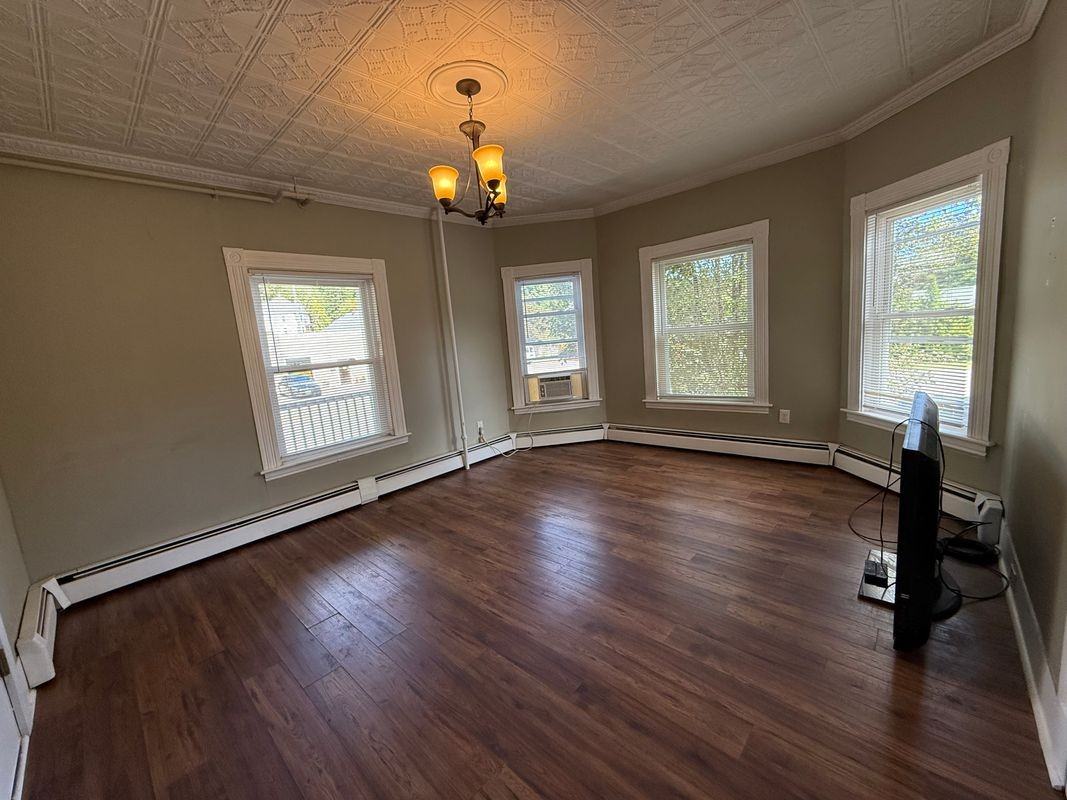 70 W Broadway - Photo 2 of 5