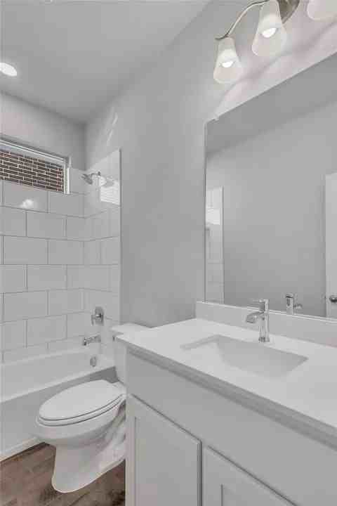 4804 Dewy Rose Ln - Photo 4 of 28