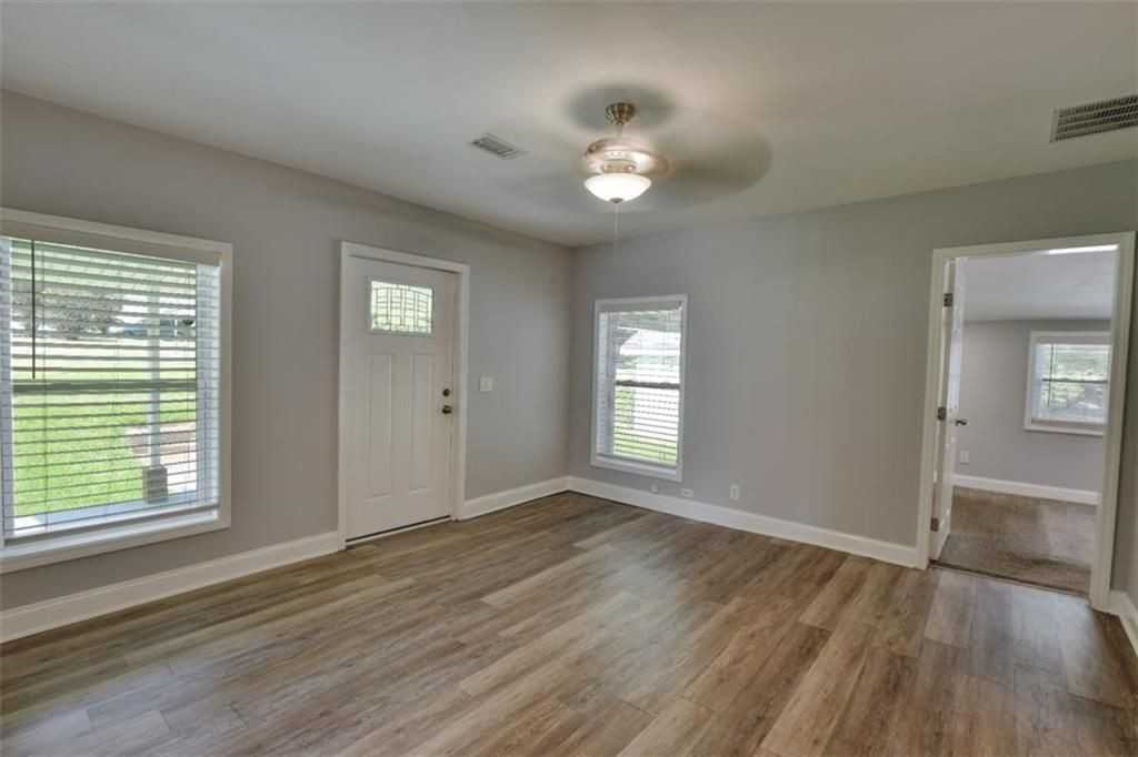 74 Rountree Rd - Photo 5 of 35