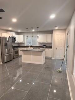 311 Silver Spring St - Photo 3 of 28