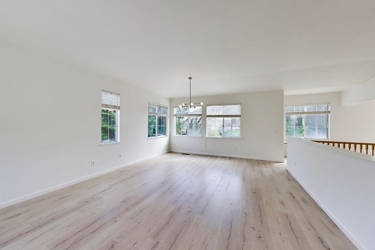 35 Baypark Cir - Photo 7 of 45