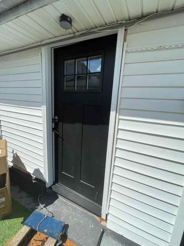 1102 Harding Park - Photo 2 of 16