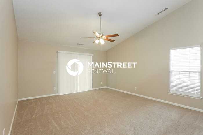 11212 Dulin Creek Blvd - Photo 3 of 15