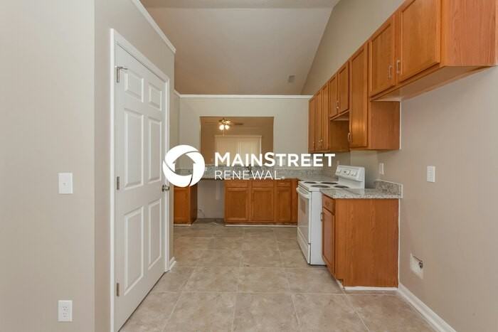 11212 Dulin Creek Blvd - Photo 4 of 15