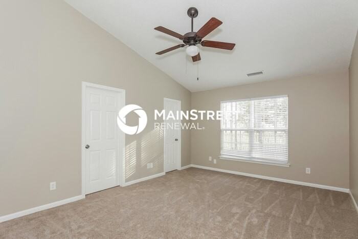 11212 Dulin Creek Blvd - Photo 6 of 15