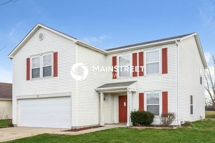 735 Streamside Dr - Photo 4 of 16