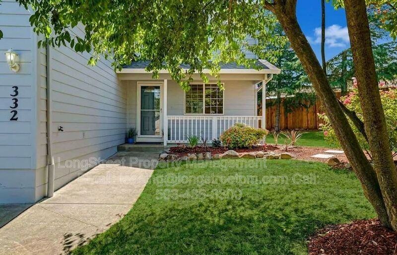 332 Ne Carmen Pl - Photo 2 of 47