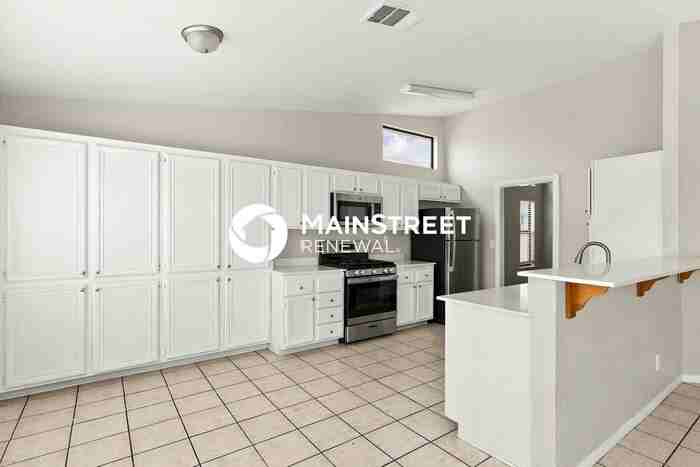 6236 Barkstone Ave - Photo 5 of 18