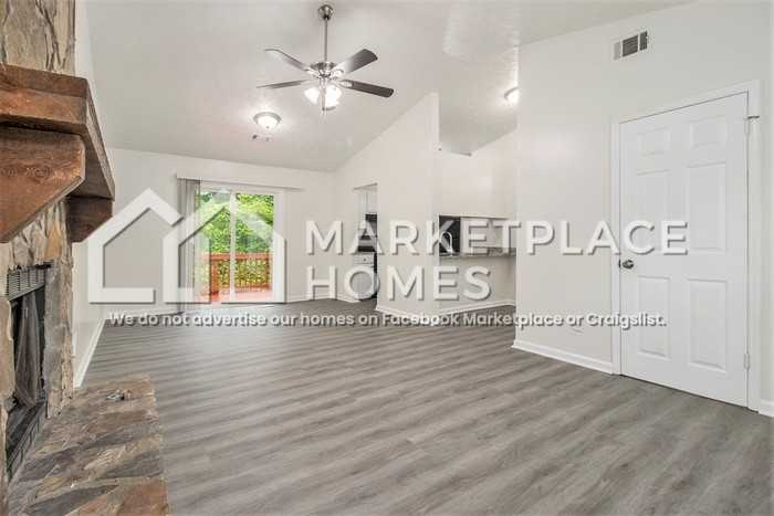 1145 Mainstreet Valley Dr - Photo 4 of 26