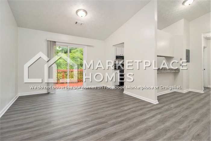 1145 Mainstreet Valley Dr - Photo 5 of 26