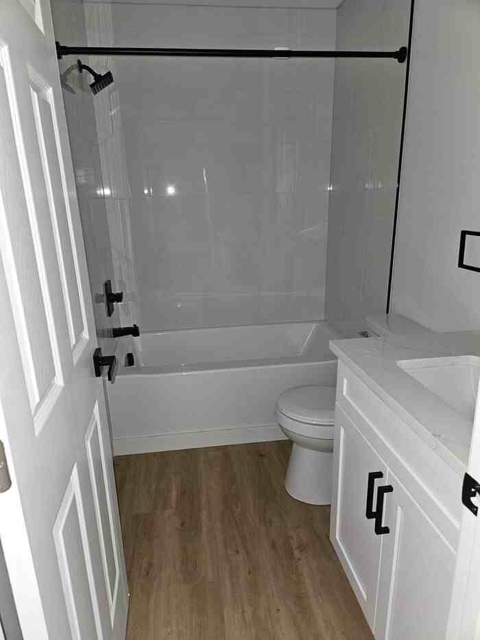615 E Saunders Ave - Photo 7 of 8