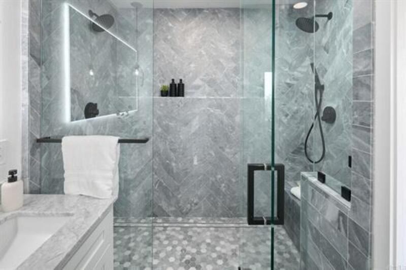 3711 Columbia St #1 - Photo 7 of 50