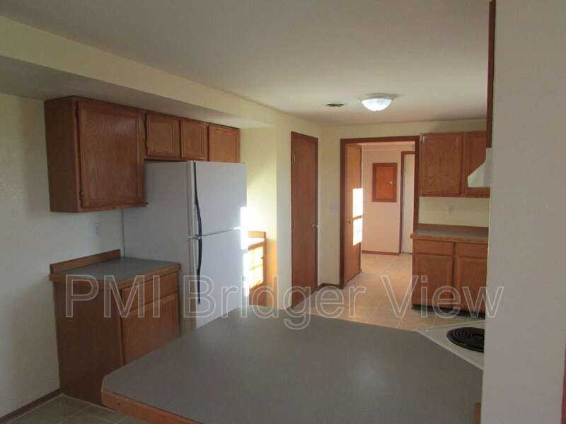 510 S Circle Dr #B - Photo 6 of 26