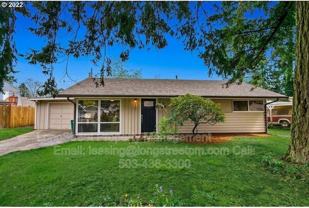622 Se 137th Ave - Photo 1 of 1