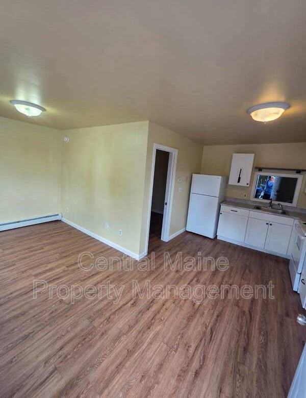 34 Washington Ave - Photo 2 of 9