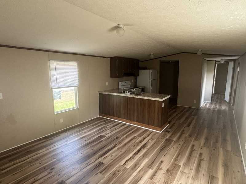 2208 Cattail Cir - Photo 3 of 11