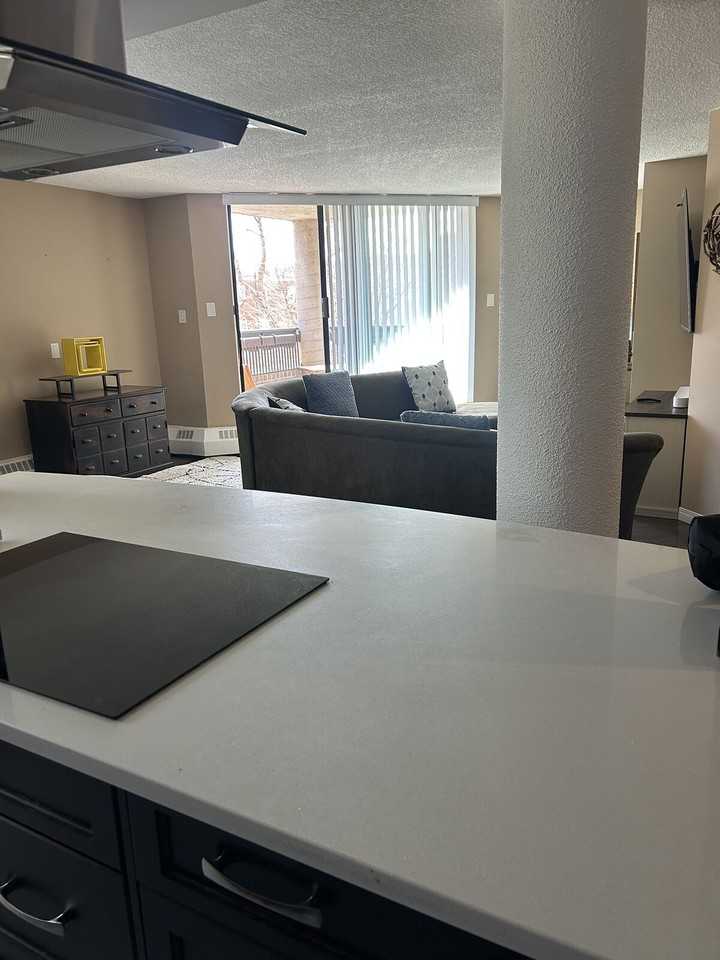 1304 - 1304 15th Avenue Southwest - Photo 7 of 20