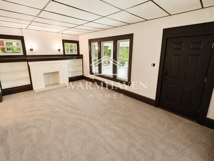1007 Delia Ave - Photo 2 of 16