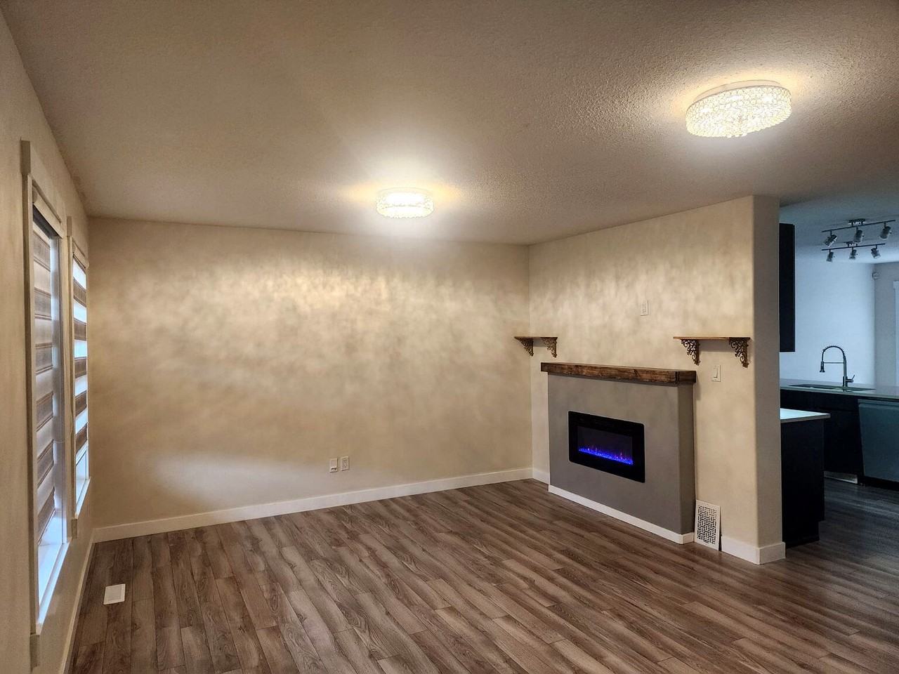 16916 120 St Nw - Photo 2 of 17