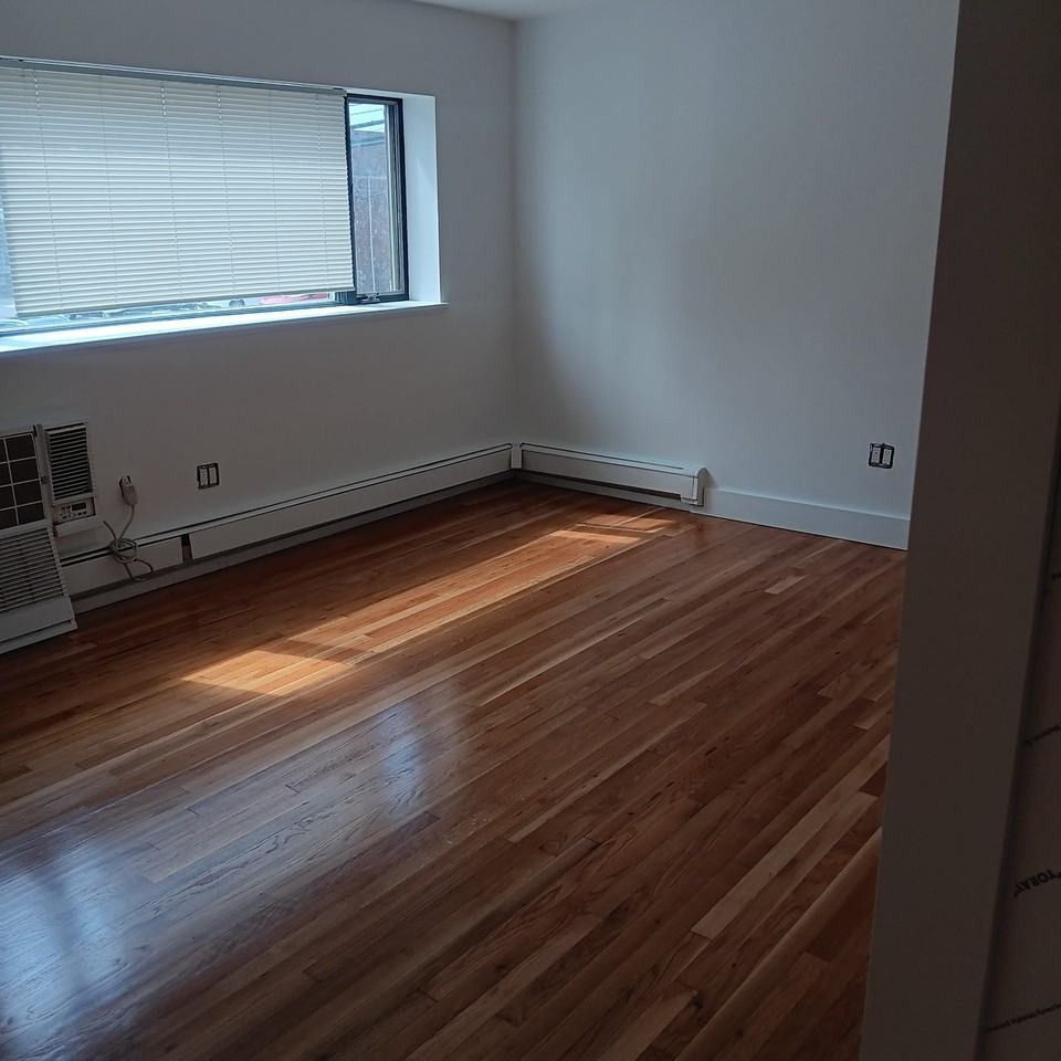 3224 Lucerne St #2 - Photo 5 of 6