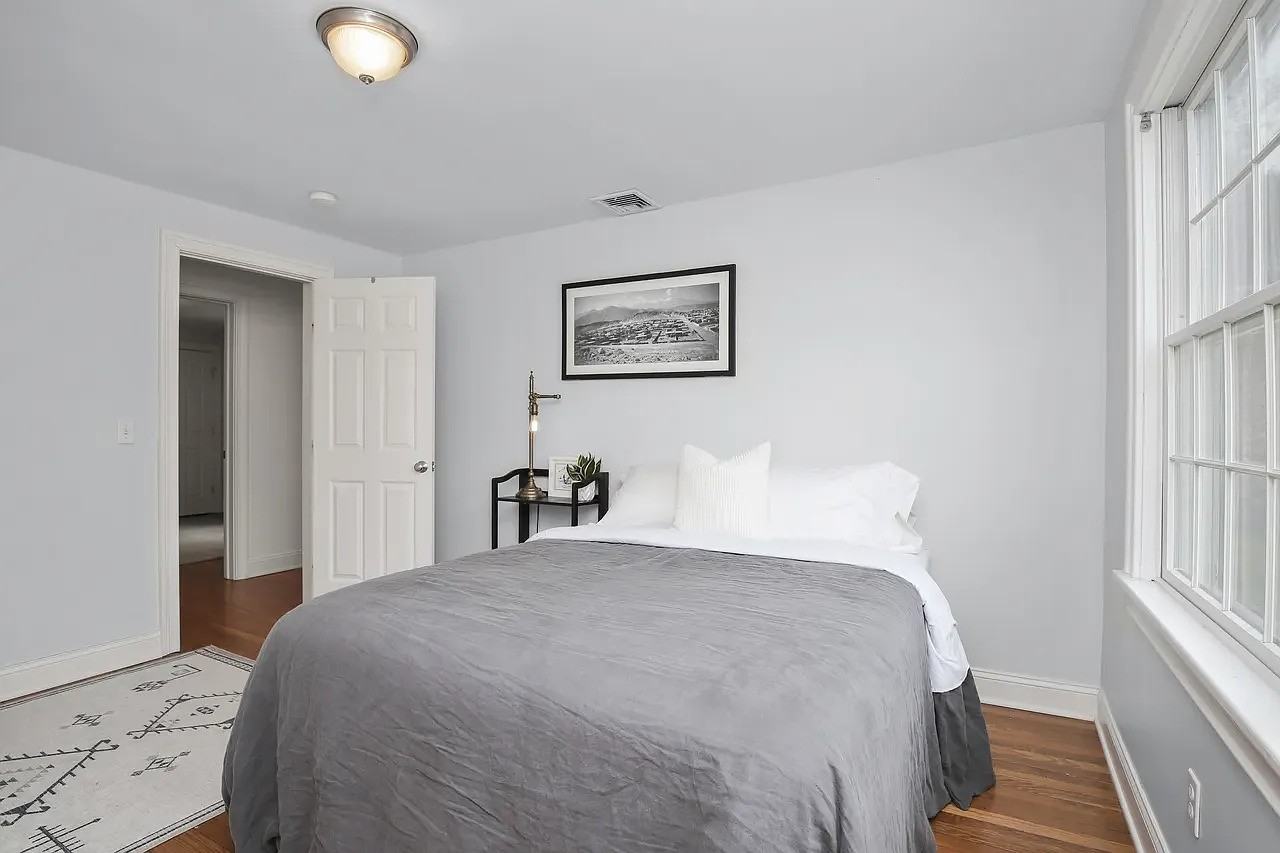197 Wilton Rd #NA - Photo 3 of 12