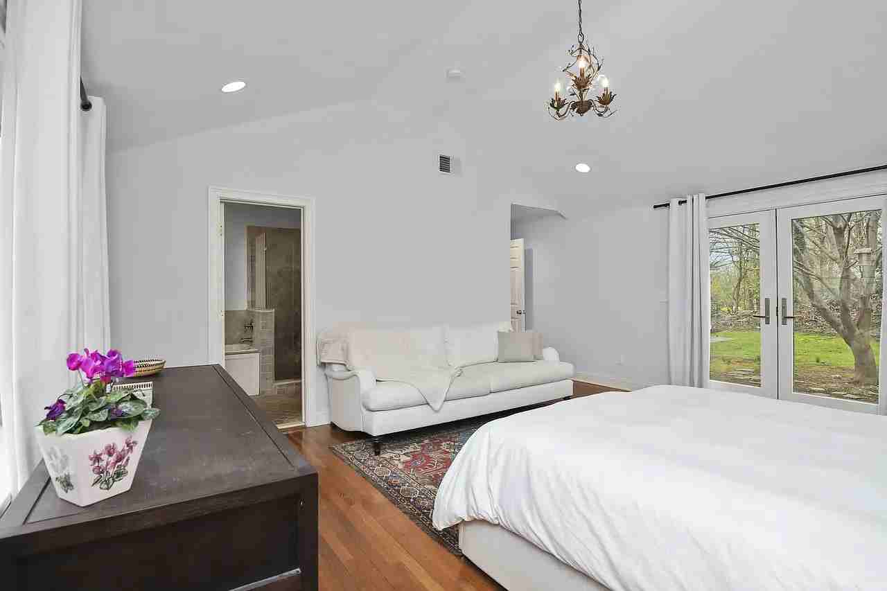 197 Wilton Rd #NA - Photo 7 of 12