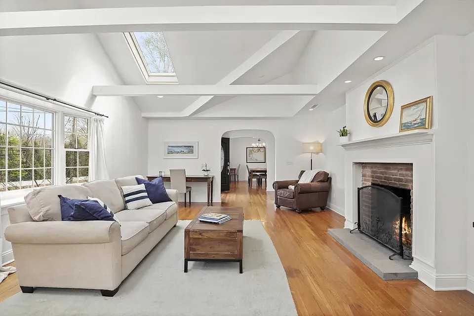 197 Wilton Rd #NA - Photo 2 of 12
