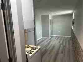 featured image of 1007 Center Ave #E